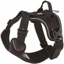 The close fitting harness distributes pressure evenly across the chest, preventing damage to the dog s vertebrae.