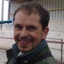 Overseas Speakers Nick Bell Dr Nick Bell qualified from Cambridge in 1999 and he is now lecturer in Livestock Extension Services.