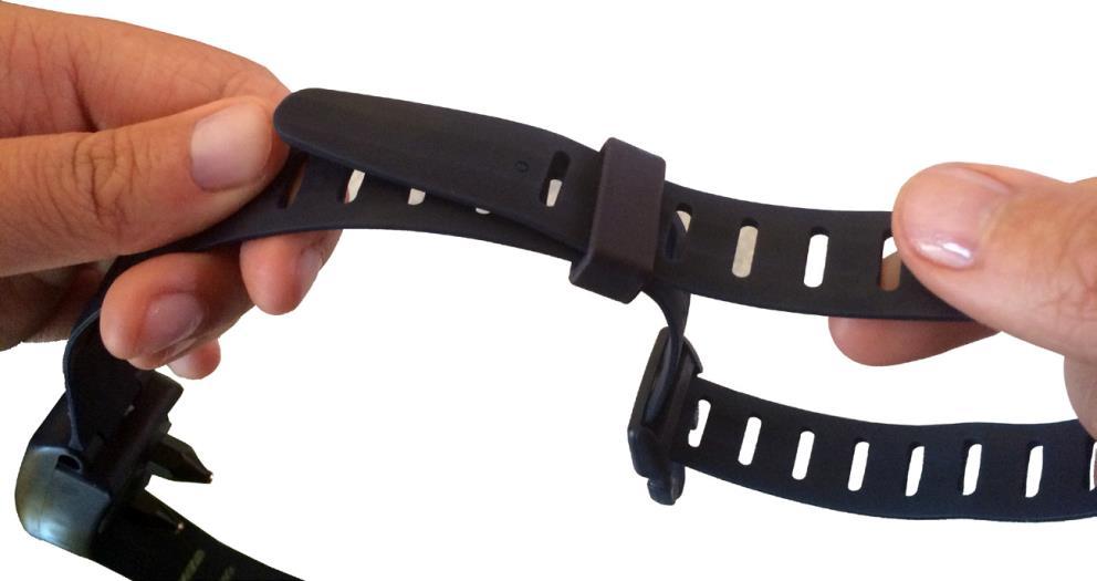 ADJUSTING THE COLLAR STRAP The strap should be adjusted to a length that is snug but will allow you to comfortably put two fingers between the stimulus probes and your dog s neck.
