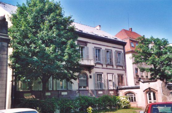 Naunyn arrived in this house at Elisabethstr.