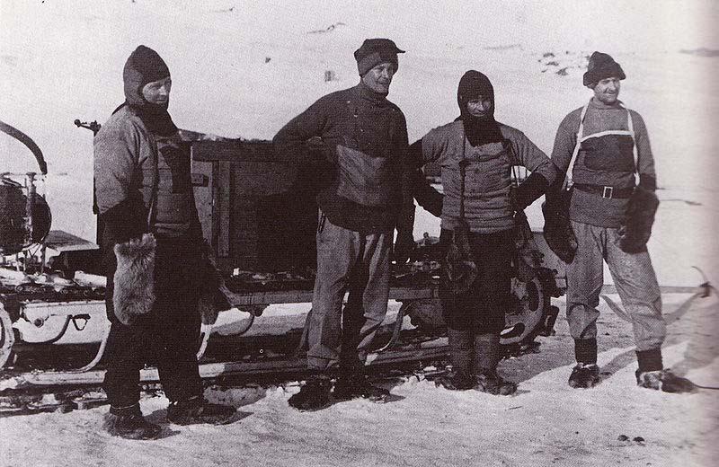 Figure 4: Motorized sled used on Scott s expedition. Three sleds were brought on the expedition. They all failed to operate after a short distance.