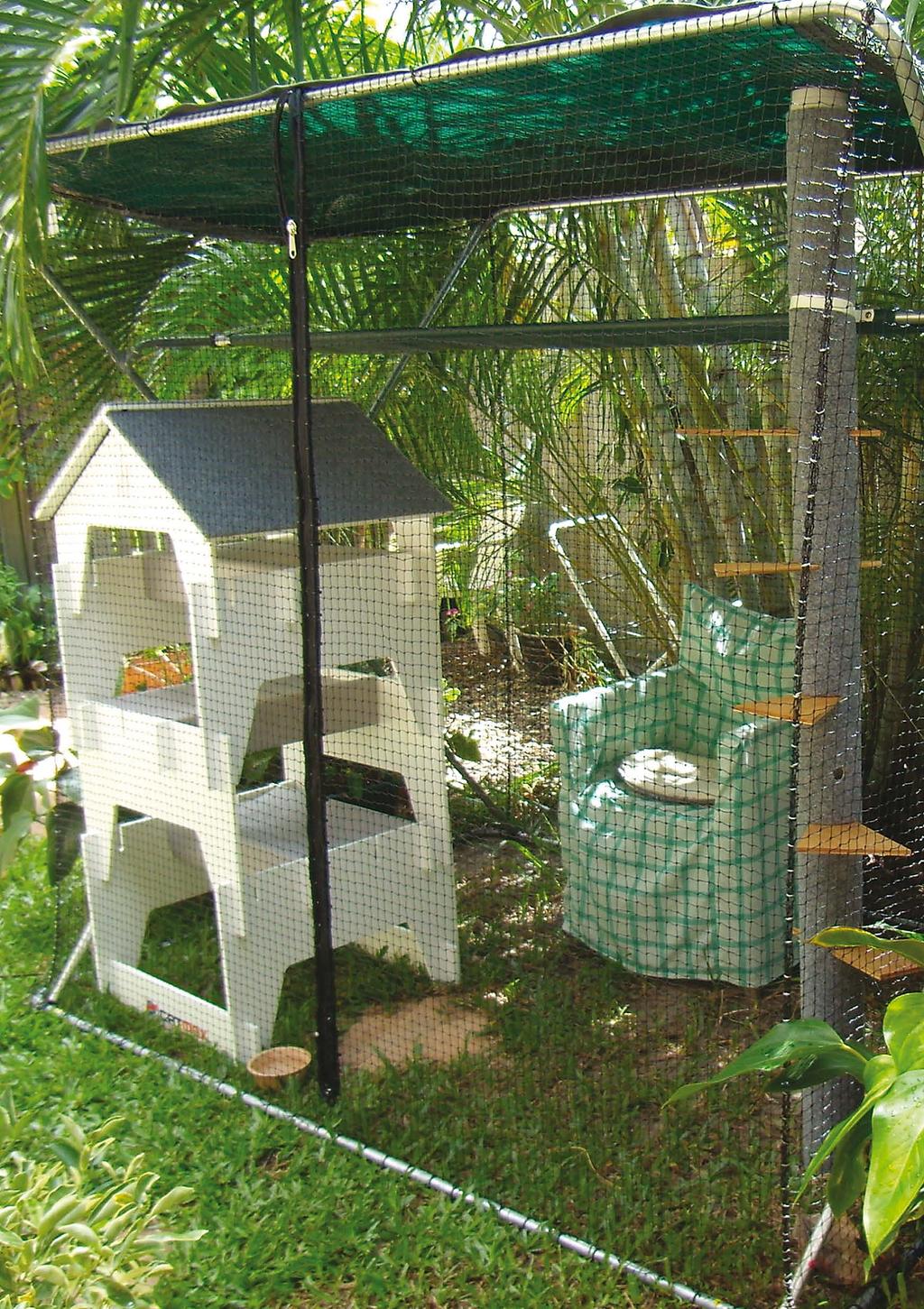 Confining your cat Free standing cat enclosure If you are unable to build an enclosure attached to your house or garage/ shed, there are still many suitable free - standing enclosures for you to