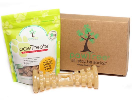 For Dogs by Size Treat Me Nice Gift Set (Small) Treat your small pooch to two of our delicious pawtreats -Freeze-Dried Chicken Liver & Ginger Medallions and Dry-Roasted Turkey & Papaya Strips, along