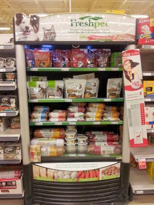 FRESH FOOD ENTERS MASS MARKET 23 Freshpet brand in Canada expands into leading mass market retailers Products