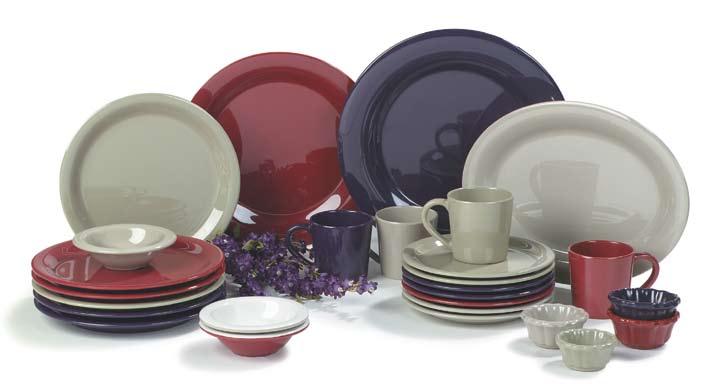 D u r u s S o l i d C o l o r s Carlisle continues to add flair with new color options in the Durus Dinnerware line.