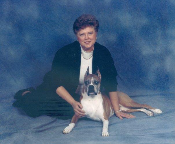 Susan D. Williams STAR HAVEN I have been involved with Boxers for about 30 years. Not counting the years that I spent growing up with them. In that time, I had 4 litters of puppies.