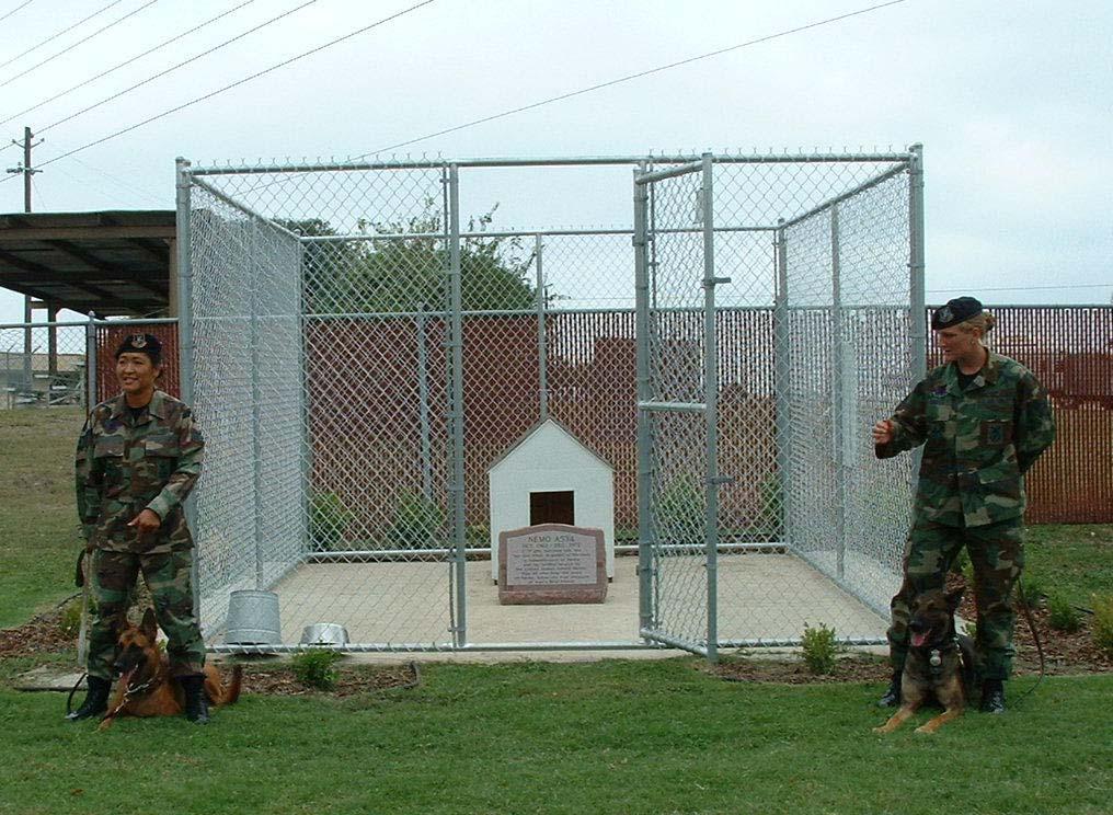 The Memorial Headstone On September 23, 2005, several of the old dog handlers who had visited the site initially were