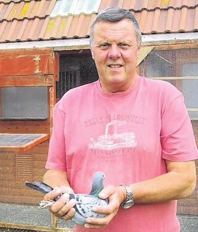 Steve thanks his good friend, Keith Kitchen, for tending to his birds while he was on holiday between the National races and also remarked on the professional way his birds are looked after by the