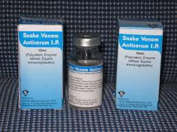 Administration of antivenom Freeze-dried (lyophilised) antivenoms are reconstituted, usually with 10 ml of sterile water.