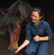Anna qualified from Cambridge University in 2009 and moved straight to Devon to work in a mixed practice with a significant equine case-load.