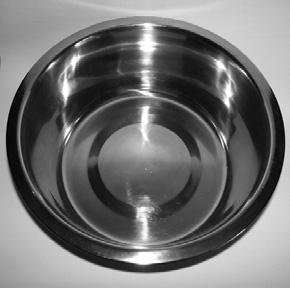 food bowls The food behavior item is conducted using a food bowl. The bowl should be an appropriate size for the dog being assessed.