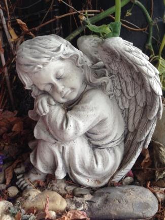 PRAYING ANGEL (1223) 34