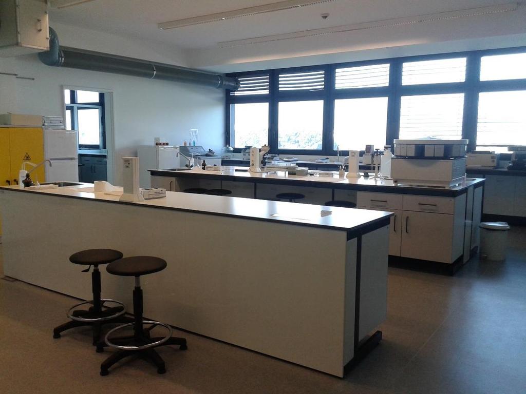 Figure 18. Room where the histology and immunohistochemistry techniques are performed. IV.B.2.2. Anatomy Laboratory Updated The laboratory of Anatomy was remodeled and reequipped.