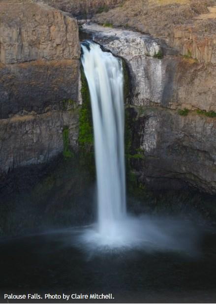 At the ripe age of 3 months Lucy got to experience her first real adventure! A trek up Palouse Falls in the Southeast part of Washington State.