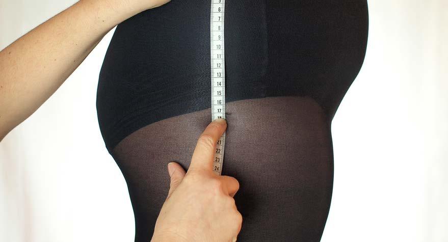 around the buttocks/hips g When measuring for tights g is in line