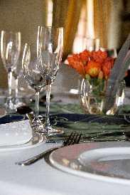 ! A classical venue for all occasions and luxurious lodges for all seasons.