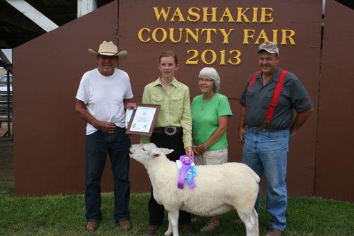 in Worland, WY. Allison s purebred Texel ewe Minnie won the grand prize.
