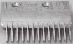 Number Description Escalator Size Haughton Part No JE981R Right-hand, 1 teeth; 4 15 /2