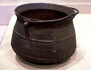 This pot is at the Pilgrim Hall Museum and is thought to have been brought to the colony by Miles Standish and his wife. It was probably used during the first harvest festival.