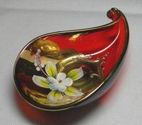 189 Master - teardrop shape - enameled with a flower and leaves. 123 E.