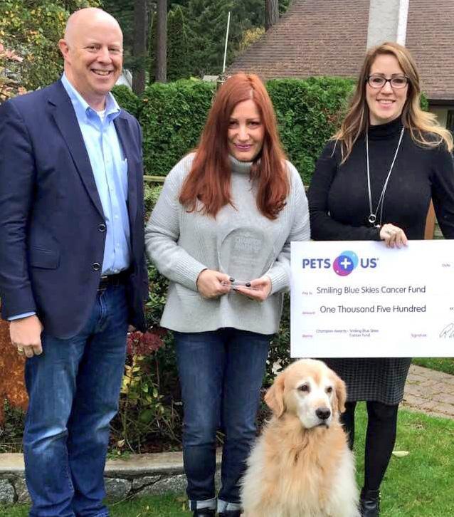 Pets Plus Us Annual Champion Award recognizes outstanding volunteerism In photo: The Pets Plus Us team presents Suzi Beber with Outstanding Volunteerism Award.