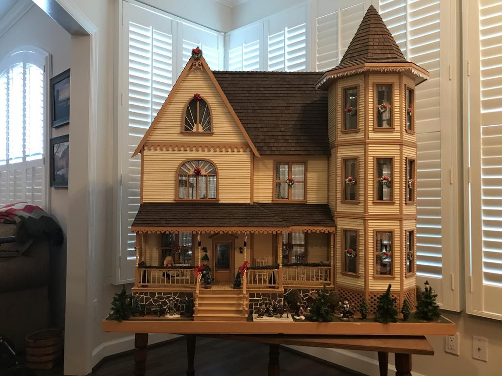 DID YOU KNOW? That Carolyn Bosserman has a spectacular doll house displayed in her Mayflower apartment?