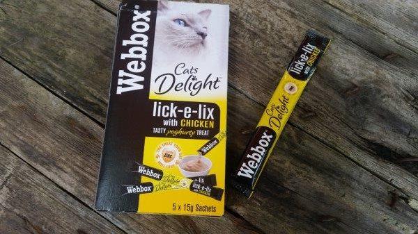 #4. Webbox lick-e-lix (with chicken) This is a brand that I have not heard of before. I ve never even seen yogurt for cats before. The box contains 5 x 15g sachets of the treat.