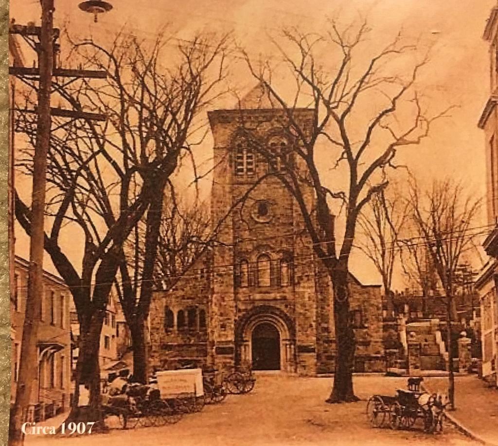National Pilgrim Memorial Meetinghouse by Robert Hanson, Assistant General By now you are all aware that the General Society of Mayflower Descendants (GSMD) has entered into an agreement with the