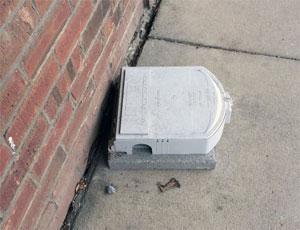 Tamper-proof bait box As with traps, proper bait placement is critical. Place bait in all areas suspected of harboring rodents, along routes of travel, and where they are likely to enter buildings.