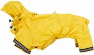 The long legged BUSTER Aqua raincoat protects the dog skin and fur all the way down to the legs preventing the dog