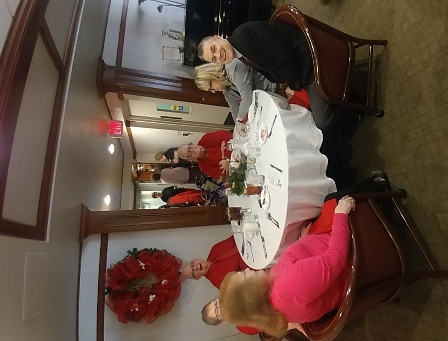 Christmas Dinner at Mayflower On Christmas Day, 2018, a large contingent of residents and their guests enjoyed a tasty meal along with Merry Christmas greetings and warm conversation.