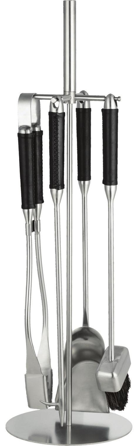 SERIES: LINA LEATHER & STAINLESS STEEL Sleek and cold tools are