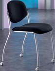 A fabrics from stock Castor-mounted chair Aluminium base Fabrics Optional extras 5 591 067 + fab. A + SG 5 591 066 + fab. B + SG 5 591 067 + fab. A + SB 5 591 066 + fab. B + SB 5 591 068 + fab.