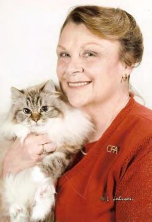 Jan Walker Rogers, CFA USA I began in the cat fancy in 1987, when I went to my very first cat show in the USA.