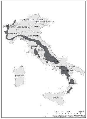 Boitani et al 2010 Compensation payments for wolf predation on livestock in Italy - distribution 2010 Wolf distribution (grey shade) in