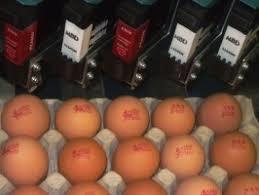 4 Mark your eggs.