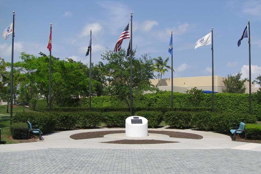 Veterans Park Dates & Times for Memorials Memorial Day Monday, May 28, 2018 9:00 AM 10:00 AM Veterans Park 3550 Lyons Road Coconut Creek, Florida 33063 Hours: Sunrise to Sunset About the Park Built