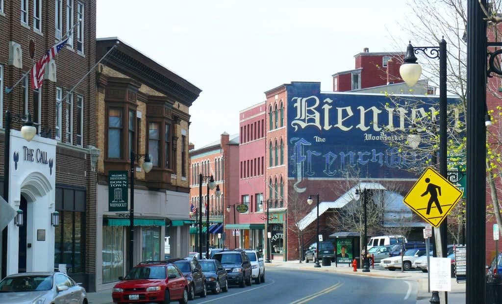 Woonsocket is the sixth largest city in the state with a population of 41,186 and it lies directly south of the Massachusetts state line and constitutes part of both the Providence metropolitan area