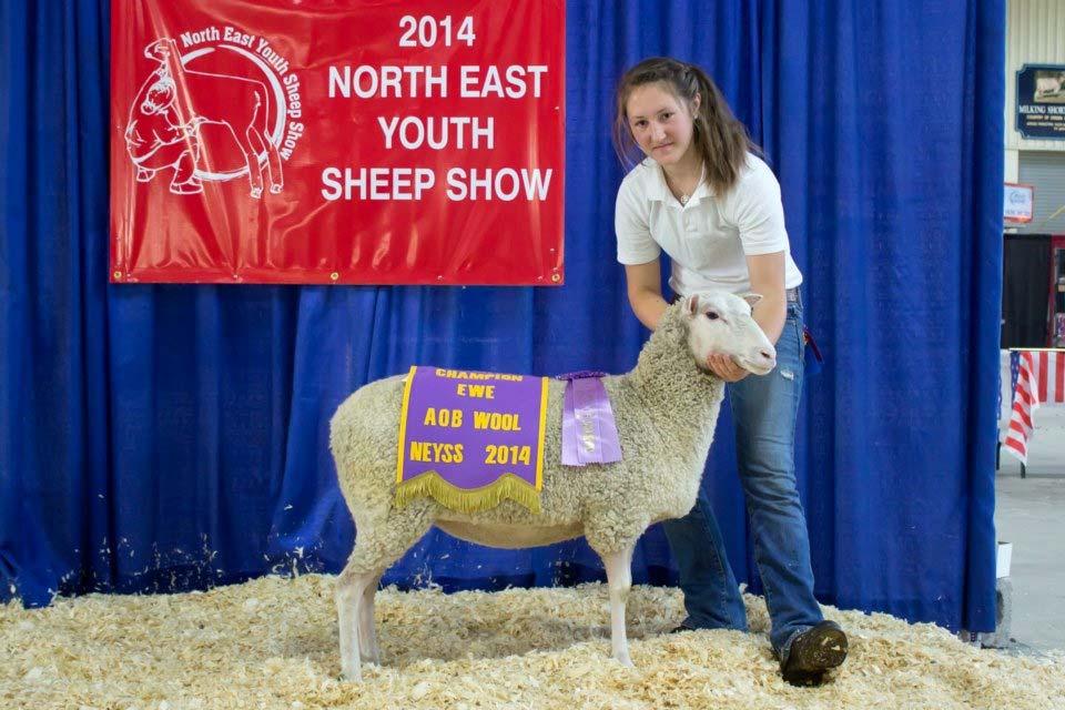 6 YOUTH CONSERVATIONIST PROGRAM 2014 The goal of the Youth Conserva onist Program is to provide young people an opportunity to experience the joys and responsibili es of owning a heritage breed sheep.