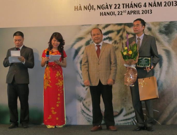 In the spotlight National Awards honor outstanding achievements in wildlife protection law enforcement Mr.