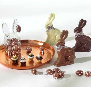 11 59 193 030 81 Copper 58.80 Easter eggs with dots, synthetic materal, 6 cm high, 12 pieces/bag. With hanger. 11 59 146 030 8 Brown 1 bag 3.