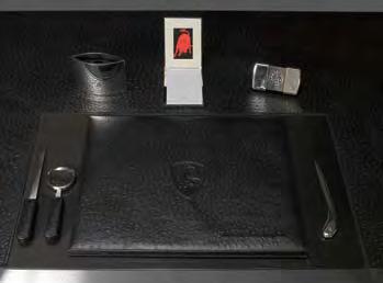 Desk note pad Magnifier