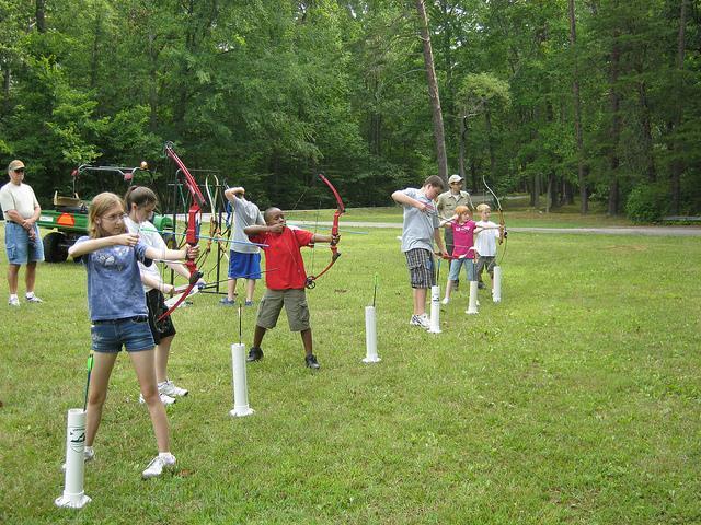 SECTION J 4-H ARCHERY COMPETITION Superintendent: Beth Lechman 724-493-7545 Dennis Harrold 724-244-2459 Jacob Wright 724-261-7479 Entry Fee $2.