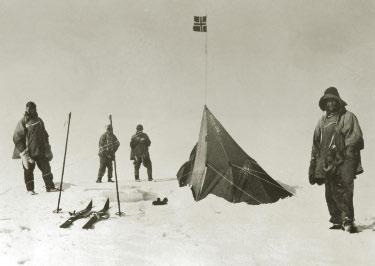 Flag Tent 6 Leaving the South Pole Amundsen s team reached the South Pole first. Amundsen put up a tent. He wanted to show that he was the winner of the race.
