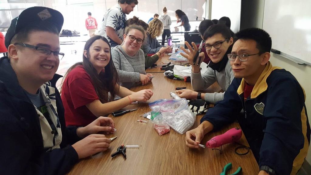 Winter Quarter 2017 Sunday, March 19th, 2017 Page 3 WAPI Making at Coronado High School On the last week of January, the Interact club of Coronado High School invited us to make WAPIs with them.