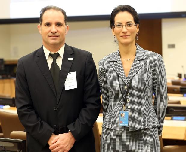 N o. 2 9 9 THE IAC AT THE 17th MEETING OF THE UN CONSULTATION MEETING ON OCEANS AND THE LAW OF THE SEA (13 17 JUNE, 2017) Photo: IISD The IAC Scientific Committee Chair Diego Albareada and the IAC