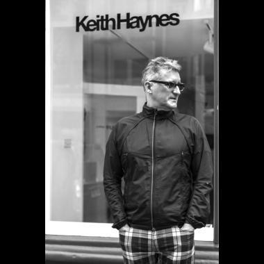 Keith Haynes Keith studied at the Harrow School of Art where he graduated with a BA Hons.