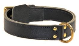 This collar is hand stitched and riveted for extra tensile strength.