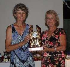 Moya Sunrise Poppy Owner Louise Ashworth Quals 5 DAWN AND MAL HOLLAND-MOST PROMISING JUMPER TROPHY Donated by Dawn & To be awarded to a Townsville dog that acquires the most qualifying scores in
