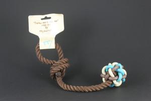 Designed in the Reg and Ruby colors this makes a great hard wearing toy for your dog. 3.